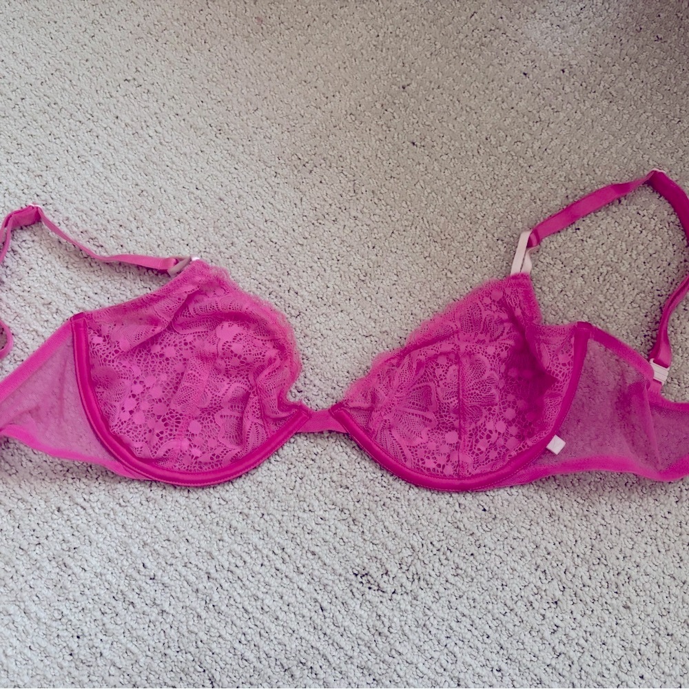 Victorias Secret Pink Lace Bra